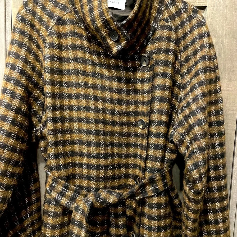 Women’s Coat From Frankie Shop - Picture 1 of 5